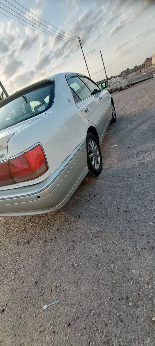 سلام عليكم ملكه موديل 2001كرستال اصل4دكم اصل محرك ففتي شاصي 71مكفوله كفاله عامه تحوير عارف العيساوي جوه وفوك السياره بعد احلا من الصور 4كشنات كهرباء تبريد وتئدفئه شغاله مرايات شفط وهيتر وبعدبيه هواي مواصفات رقم 《بغداد مميز تحويل ثاني يوم 》المكان بغداد الرصافه الثانيه السعر خابر على رقم ***********
