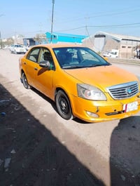 السلام جيلي موبل موديل 13 27 وبيها مجال 07833029813