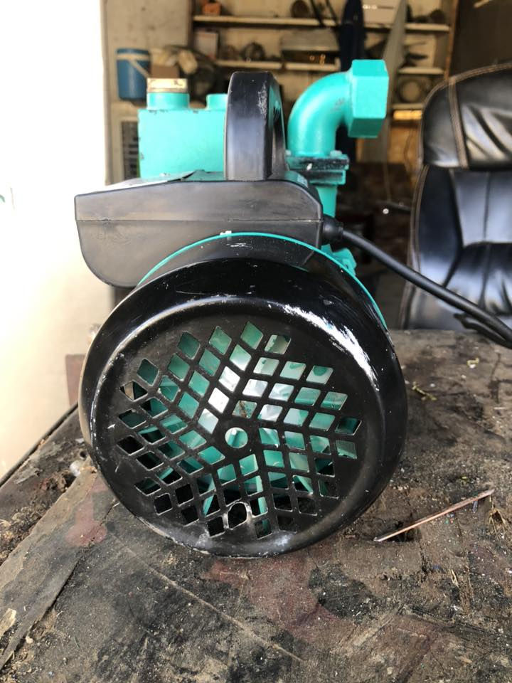 ماطور اخو الجديد سعره 40 الف الجديد مالته بسوك ٧٥ انطيك بيه ضمان تفحصه عند اهلك وتشوف مايه 

صوبه زيتيه شرط الشغل سعره 25 وبيه مجال 
للاستفسار اكثر ***********
