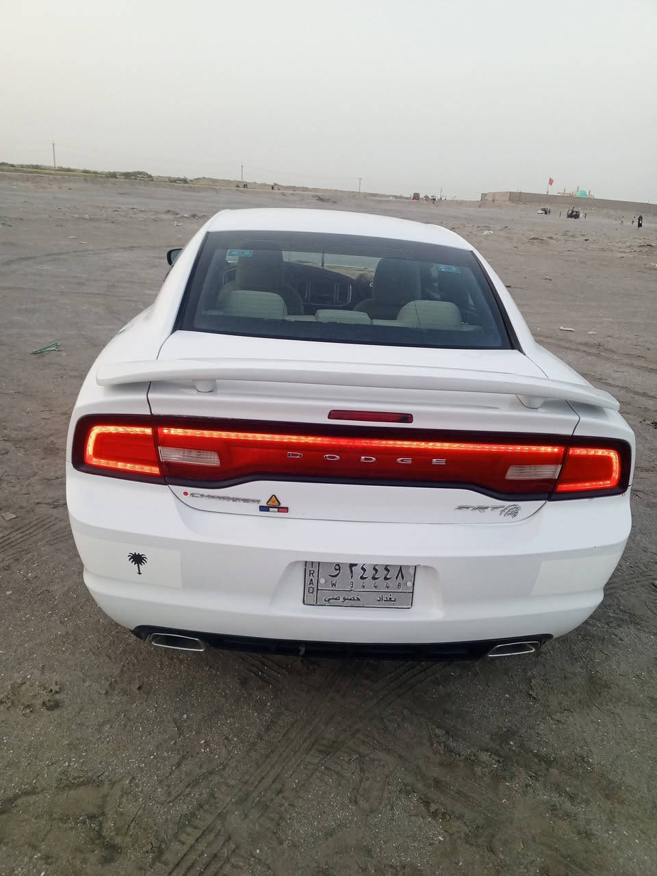 اللهم صل علئ محمد وال محمد
جارجر موديل 14 ضررها بنيد وجاملغ

وبيه طخه بسيطه بالجاملغ الخلفي 

رقم بغداد انكليزي تحويل ثاني يوم

ويل 17 شركه كير محرك حداديه جاهزه خير من الله

 ما مشتغله خط

استخدام شخصي ماشيه 147حقيقي

مكان السياره الشطره

السعر 168 وبيه مجال قليل

***********

غير متواجد ع فيس
