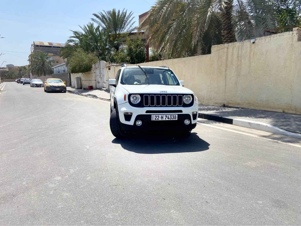 سلام عليكم للبيع جيب رنكيد. موديل 2020 وارد امريكي ضربته جاملغ وباب  بدون دواخل رقم اربيل باسم شركه تريد تحويل تريد وكاله  جاهزه من كلشي. اي نقص ما بيه  تبريد حداده مكينه كير كفاله  السعر117وبيه مجال حك الجيه العنوان  دور المحاربين   للاستفسار *********** البصرة, العراق
