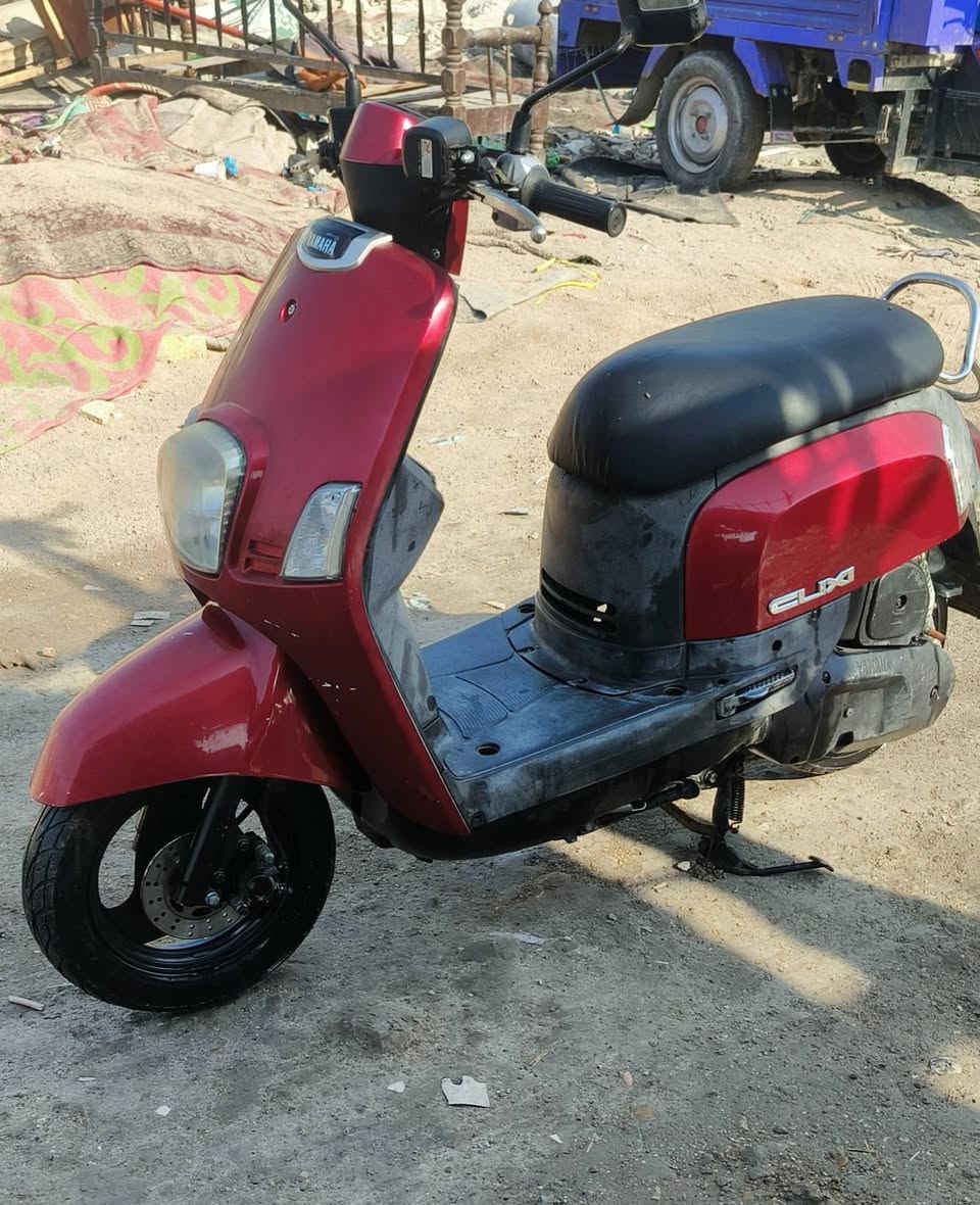 البيع ماكس بوليس نوزل دراجه بلاديه ماملعوب بيها دراجه نكره سلف تايرات جدد كهربايات كلها شغاله
السعر 750وبيها مجال  المكان بغداد البياع حي التراث 
***********تعال وبيك خير  القبق مال باتر تره موجود 😅
