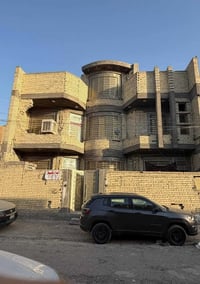 بيت موقعه مميز📌 بيت للبيع مساحة 110 متر الواجهة 10 النزال 9 بيت جديد ب...