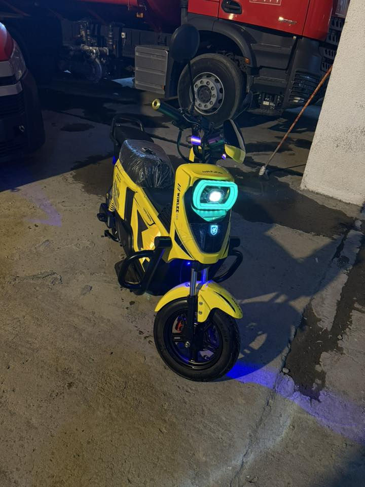 دراجه Rs9استخدام ٤ايام العنوان بصره الاصمعي ***********
سعر650دراجه جديده
