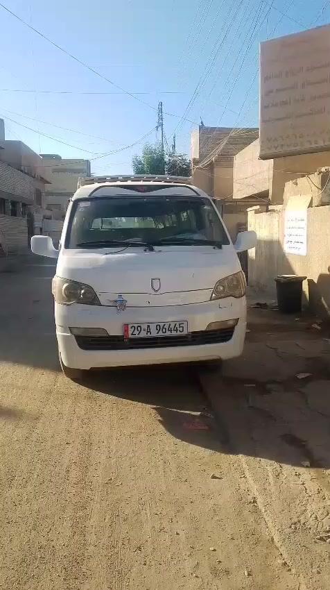 جنبي H1 مصفرة غرامات وهيئة وضريبة موديل 2015 وبسمي تحويل مباشرة ارقام انكليزي هزة جديدة مكينة وگير جدد توني شادهم كهربائياتها كلها شغالة السيارة تبريدها شغال وتحتوي على سبات طن ونص يعني تبريد ثلج قلابات محور مال كرنفال شغل احمد القريشي مراوس فقط بجنبي عالي H2 مع الفرق مكان السيارة بغداد الغزالية رقم 
 ***********
