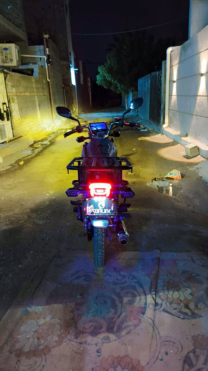 السلام عليكم دراجه سونك موديل ٢٥البيع أوراق كامله دراجه خير من الله مابين إلي نقص صالحه رياضي  هورن أصلي  عقل رياضي مامتعوبه دراجه مال جناي سعر 875وبيهه  مكاني سوق اميمه  بل علام مجال الاتصال وأنساب ***********
