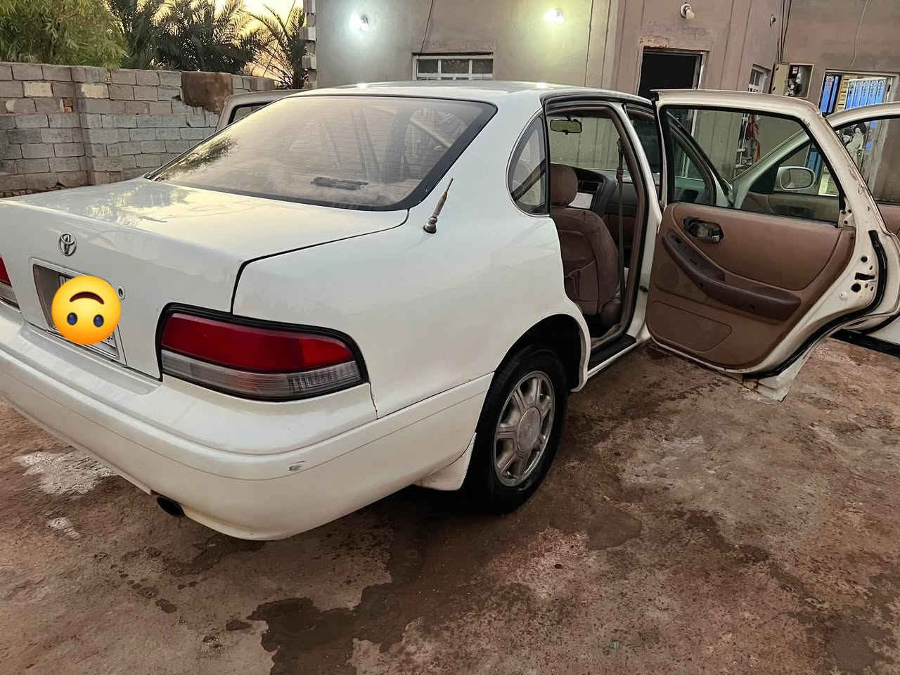 للبيع افلوان موديل 2000 رقم ذي قار شرط تحويل
سياره جاهزه ونضيفه واحلاه من صوره مكينه وكير وتبريد ثلج 
تخم تاير صدر امامي خلفي كله جاهزه ومكفواله 
سياره وارد خليجي  بيه صبغ عام جماليه 
مكفواله من ضربه قويه والمعجوان وتبديل 
سياره شرط ترايك للبصره 
مكينه 3000 6سلندر بلادي
سعره 70وبيه مجال 
مكان ديوانية
***********
***********
