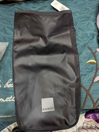 حقيبة • قطعتين