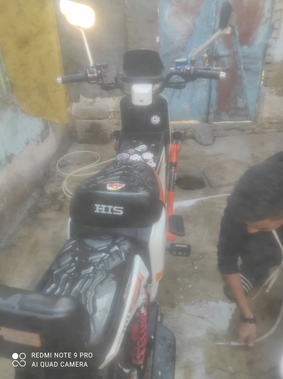 عمي السلام عليكم دراجه شحن نظافه فول خمس بطاريات السعر 600 جديده بعدها من صار لي شهرن محتاج اريد ابيعه الشراي يجي يتفضل***********
