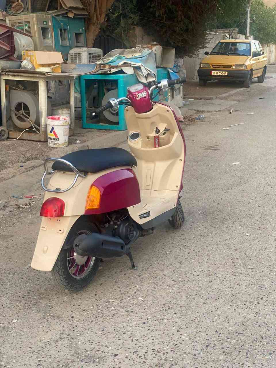 سلام عليكم 
دراجة بوليس بيع او مراوس
دراجة بوكسر
***********
