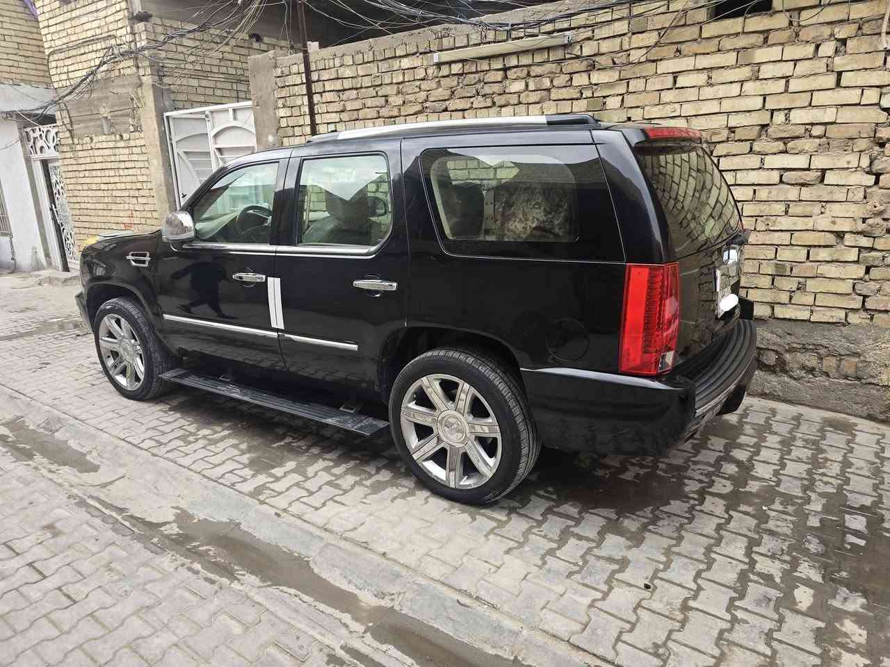 سلام عليكم
مرخصة صاحب الكروب المحترم
كاديلاك اسكاليد 
أعلى فئه 
خليجي بدون ضربه 
بيها  صبغ نص باب السايق ونص باب الخلفي وتبديل بنيد فقط 
 2008
فول مواصفات 
حساس خلفي 
كامره دواره 
دوسه كهرباء 
سكليتر بريك كهرباء
مري جانبي قلاب 
تحديد سرعه
كراسي كهرباء
كشن خزن ميموري
مانع انزلاق
كراسي  تدفئه وتبريد
7راكب 
سياره جديده 
محرك 5300 جديد 
لأيت عدسه عالي ناصي زنون اصلي 
سياره على وظع شركه
مكان سياره بغداد ***********
