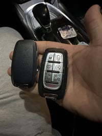 بصمات باسفيكا عدد 2 للبيع مكاني موصل سعرهم ثنينم100 الف بلاااش قطع ثقا...