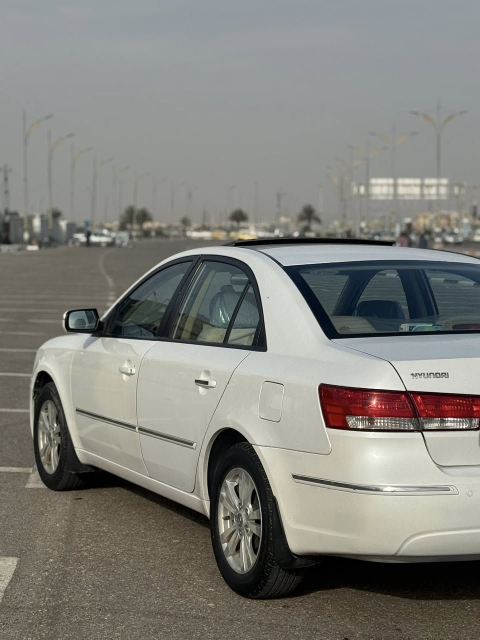 هونداي سوناتا  2010 خليجي
ماشية 169 الف 

 حجم المكينه 2400 دوش 

رقم بغداد دولي مميز 53052

 بسمي  السيارة تحويل مباشر

 سياره جديده معنى كلمه بدون تبديل قطع

السيارة صبغ 5 قطع    

(جاملغات اماميه وبنيد
وبيبان اماميه  كلير  بدون معجون ) 
مثل ما موضح في السونار 

والصور موجودة للشراي قبل الصبغ وبعد الصبغ 
 
السياره جديدة
 تبريد ثلج تدفئه شغاله
 كير مكينه كفاله 
الكهربائيات شغالة

ملاحظات بسيطة جداً 

مكاني كربلاء
السعر 130  وبيها مجال قليل

***********
