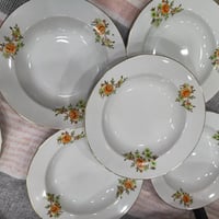 مجموعة صحون • بلغاري