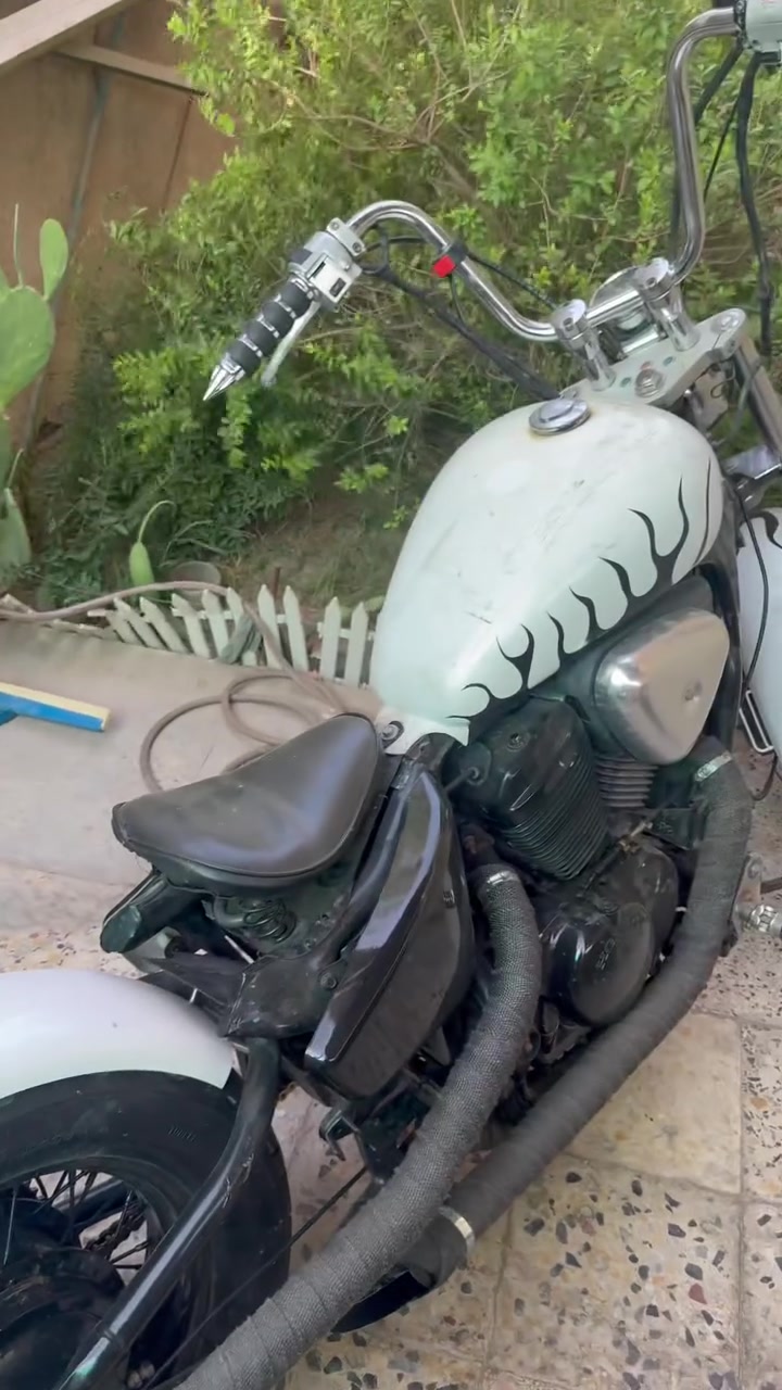 للبيع هوندا ستيد 400cc
كفاله محرك كير 
دراجه نضيفه كلش ما تصرف عليه ربع 
شادله كاتم صالنصه تكدر تشيله اذا تحب الصوت الرياضي
للاستفسار خاص او اتصل ***********
