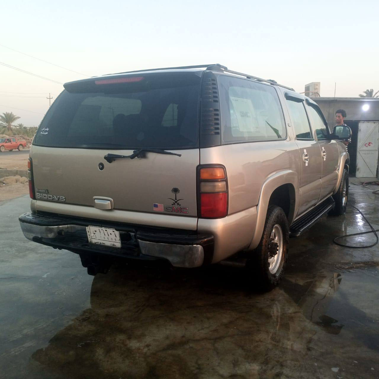 جمسي الفينيه موديل 2002 سياره جديده وكفاله من ضربه فقط مصبغه جماليه تبريد ثلج حداديه جديده  تخم تاير جديد لايت زنون وشاشه رقم بغداد مشروع وطني صولي صولي راعيه موجود يسوي وكال وتحويل عادي سنويه لحد 28 مكان سياره بصره مستعجل على للبيع ب135وبيه مجال شراي يتصل وبا خدمه موجود شريحه وا واتساب ***********
