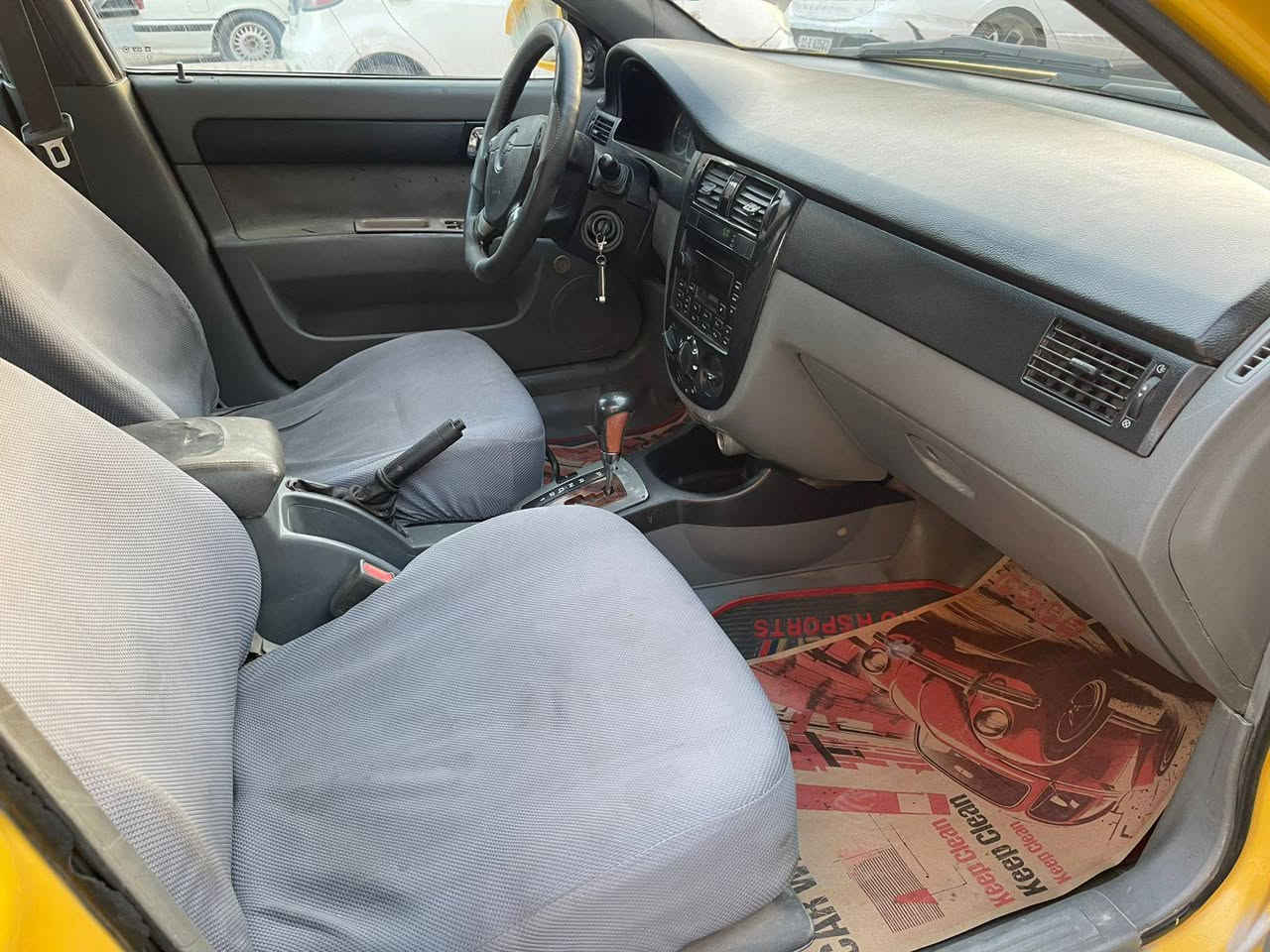 سلام عليكم اوبتره موديل 12 بيها طخطخات وصبغتها بدون دواخل  محرك بي تبخير بدون صوت بس تبخير السعر 57 قفل مكان السياره الاعضميه بغداد للاتصال ***********
