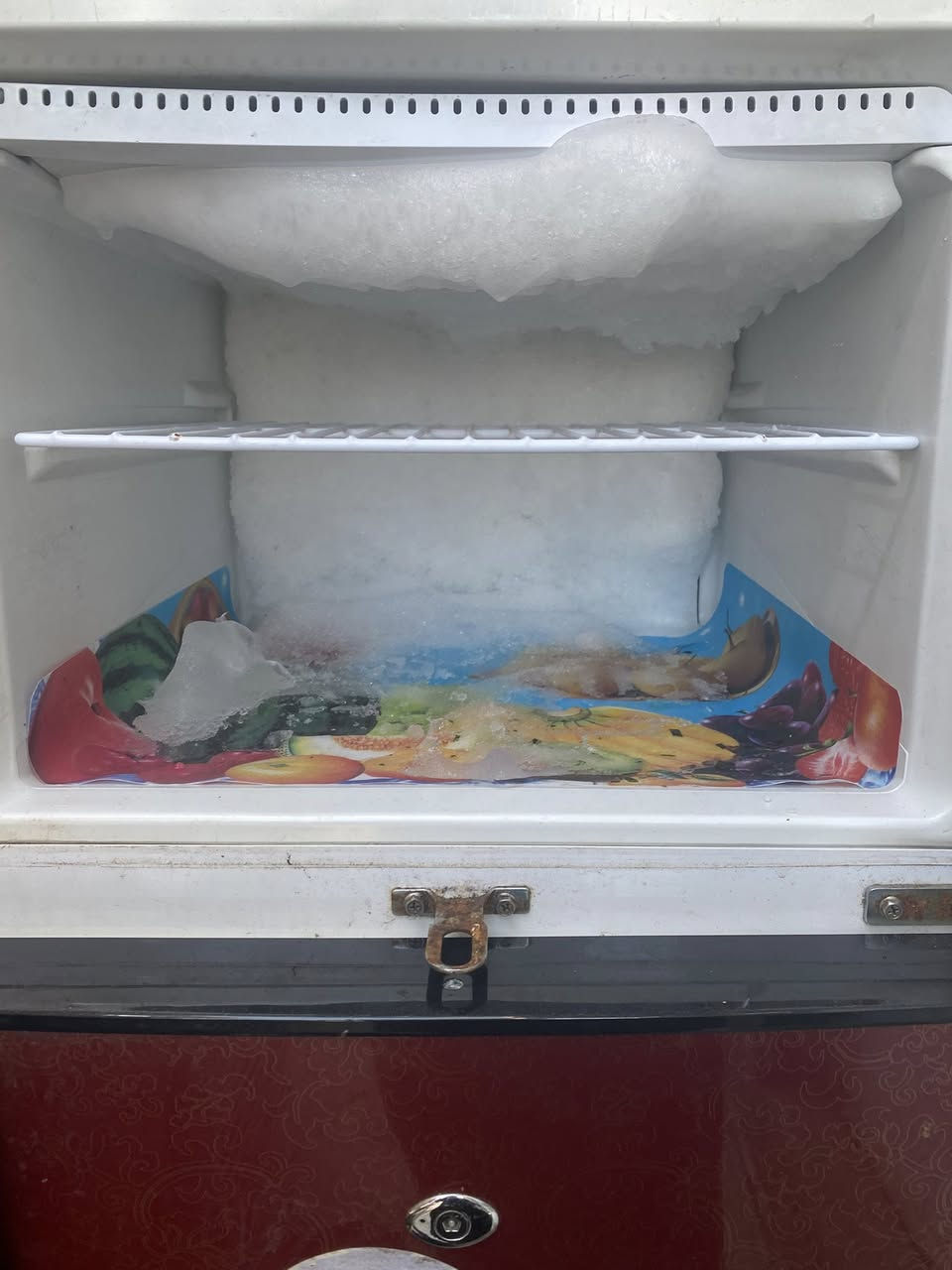 للبيع ثلاجه ١٠ قدم مبدل بيها ماطور وهذا تجميدها مثل ماموجود بالصوره وعندي غساله صحون
غسلهه ممتاز سعرهم 
 الثلاجه والغساله ١٥٠


**إذا كنت صاحب هذا الإعلان وتريد حذفه لأي سبب، رجاءا أرسل رسالة إلى الدعم الفني**