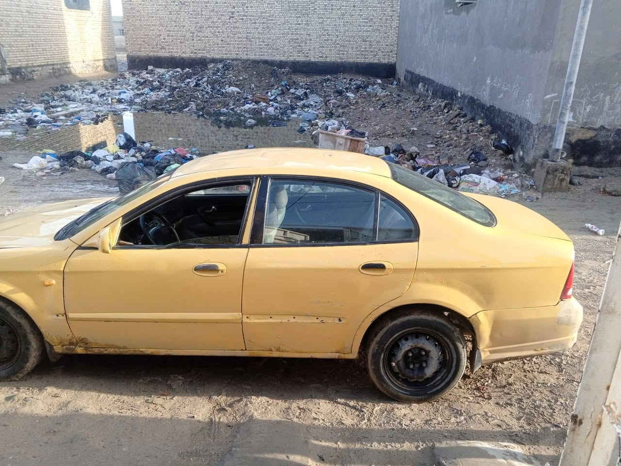 للبيع شوفر ليت ابيكا 2006 رقم انكليزي ل27 مداور ثاني يوم السيارة ستوني شادلهة مكينة جديدة 4سلندر مسكر اوتو كهربائيات زينة دواخل نضيفة السيارة عوزهة بس حدادية كبل لشارع السعر 35 العنوان الدوانية ***********
