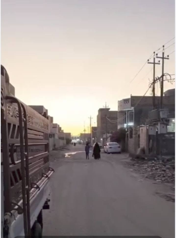 السلام عليكم ورحمة الله ...

بيت للبيع مساحة ١٥٠ متر طابق واحد 

غرفتين واستقبال صاله ومطبخ كامل من الداخل 

الموقع #ابو_غرق ..حي الحسين مقابل مجمع السكني #ارض_بابل قريب شارع كربلاء 

لتواصل والاستفسار عن السعر  على هذا الرقم ***********
