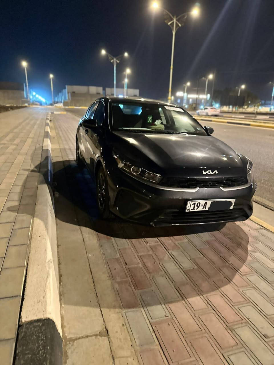 سلام عليكم ورحمة الله وبركاته
فورتي موديل ٢٠٢٣ معوقين رقم كربلاء حادثها بابين فقط ماشيه ٢٢ ألف مواصفاتها معروفه سياره جديده استعمال شخصي    للتواصل على الرقم *********** مامتواجد على الفيس فقط اتصال 📞
