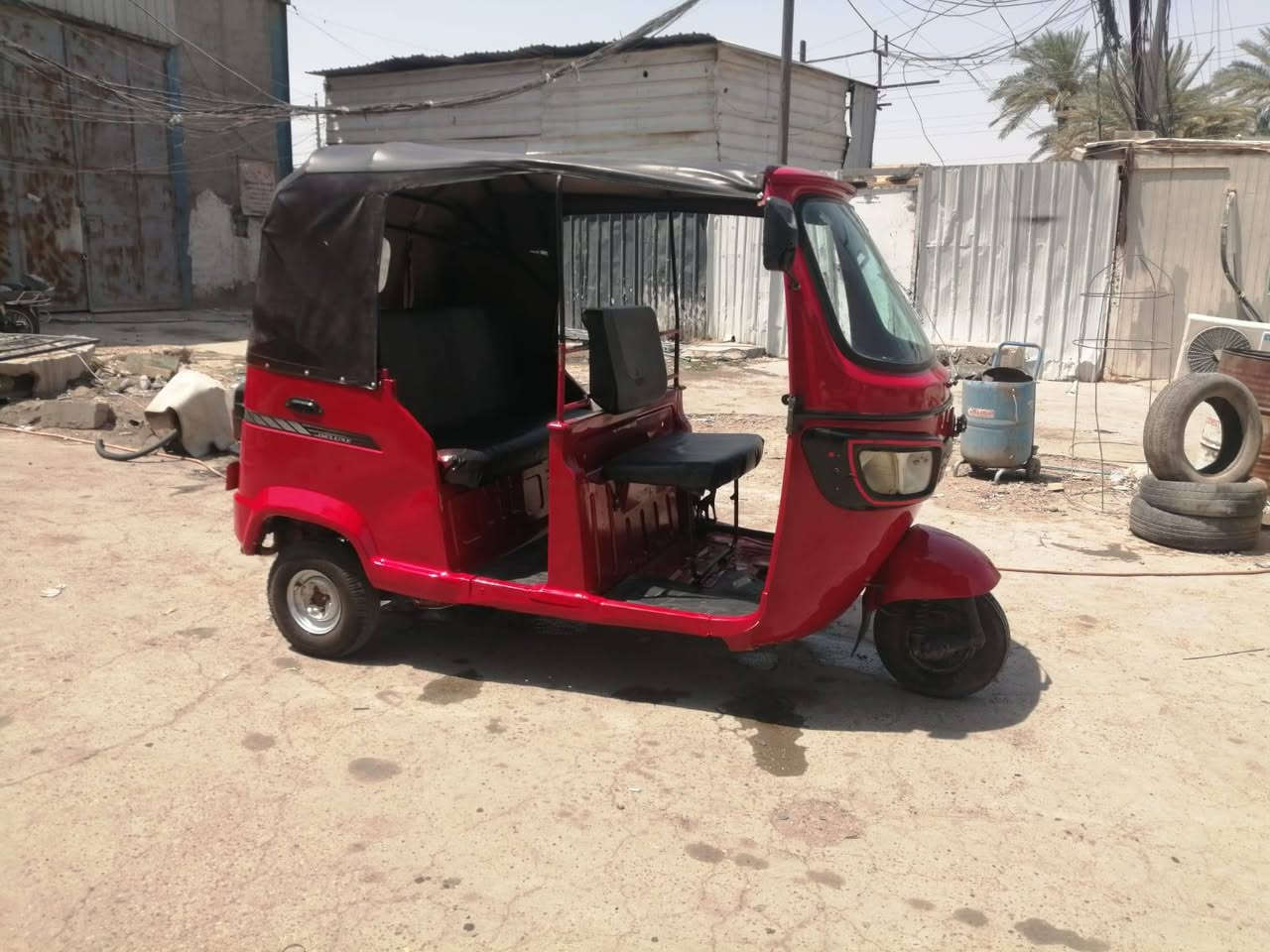 سلام عليكم عندي هاي التكتك مودل١٨شهر محرك٢٠ اوراقه سعر٢٩٠٠مكاني بياع الشراي يدخل.. رقم ارواق شرط الترقيم ***********واتساب
