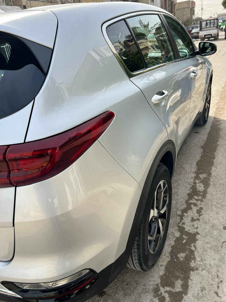 س
سبورتج امريكي حادث بصيط

*********** 

2021

حادث بصيط 

ماشيه ٦٦
