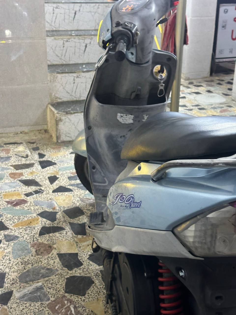 السلام عليكم دراجه ماكس منغولي كله شغال سلف هندر اشایر کهربائيات ما بيها اي نقص جيب فيتر وتعال افحص السعر 600) العنوان بغداد مدينه الصدر اتصل

***********
