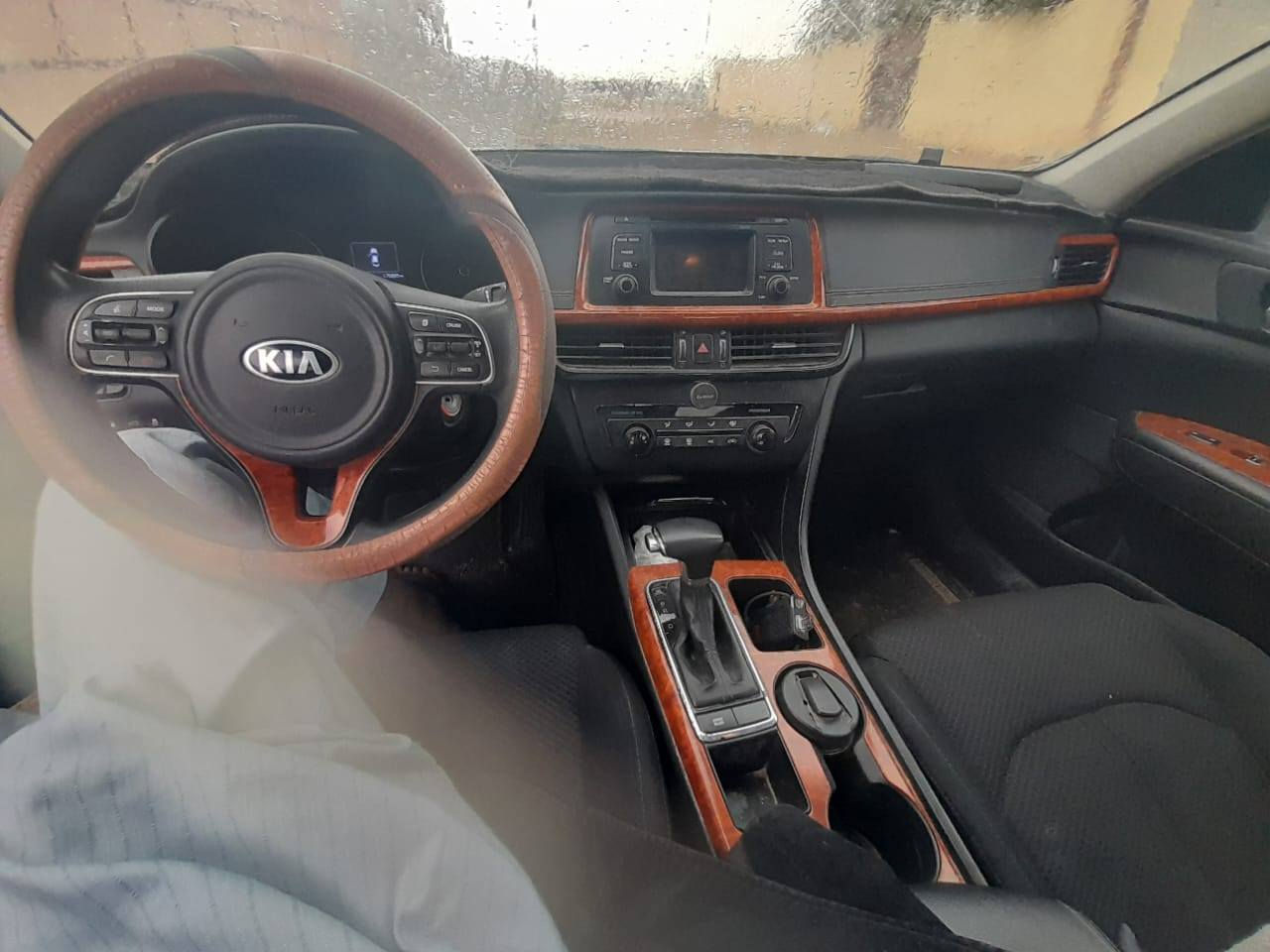 اللهم صل وسلم على نبينا محمد وعلى آله وصحبه أجمعين. 
اوبتيما مديل ١٦ وراد . رقم بغداد. 
مكينه ٢٤٠٠ مكفوله وكير مكفول .
حادثه جنطه كلش حلو .
وسعرها حلو ١١٠


**إذا كنت صاحب هذا الإعلان وتريد حذفه لأي سبب، رجاءا أرسل رسالة إلى الدعم الفني**