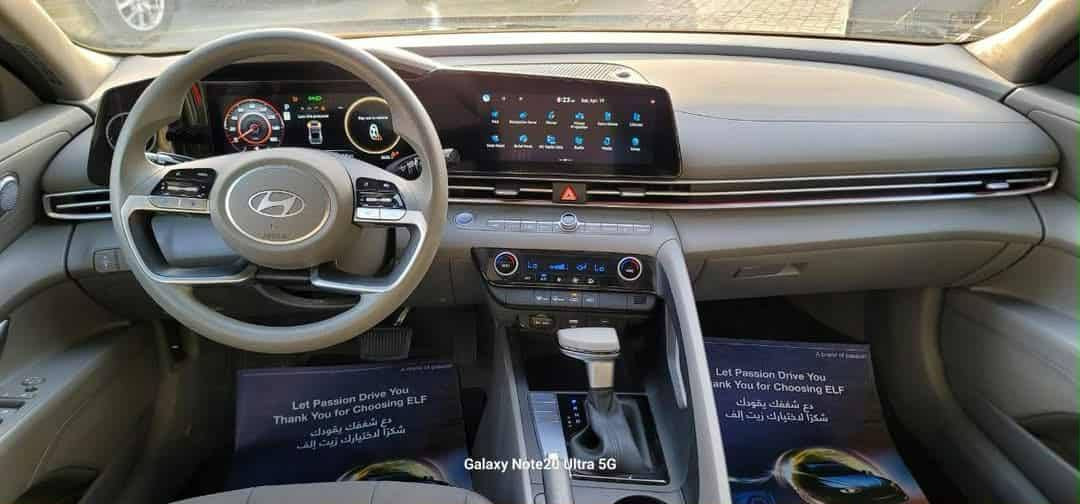 السلام عليكم النترا 2024
وارد امريكي 
مرقم بغداد بسمي
  حادثها باب وجاملغ وبنيد بدون دواخل صور الحادث موجودة 
سونر مرفق
 ماشية ٢٣  الف كيلو

السعر ١٥٧ وبيها مجال
- حجم المحرك ٢٠٠٠ دوش 
 بصمة 
 تشغيل عن بعد 
 دخول ذكي 
إشارة ترحيب عند الاقتراب 

١١- رادار امامي 

رادار خلفي

نقطة عمياء 

١٤- مانع تصادم 

١٥- توقف ذاتي 
تحديد السرعة 
 تحديد المسار 
 قيادة آلية
 دخول ذكي 
 إشارة ترحيب عند الاقتراب - صندوق Auto يفتح عند الاقتراب منه 
 لايت اوتوا تشغيل حسب الوضع 
ثلاث وضعيات للقيادة (normal ، smart ، Sport ) 

٢٦- شاشة كبيرة لمس بحجم 10.25 تحتوي على بلوتوث واتصال لاسلكي ونظام الملاحة (الخرائط GPS) - تحتوي على أندرويد وابل كار بلي - شاشة القيادة دجتل تتغير مع وضعية القيادة 

 نظام الصوت بويز Bose يضم ٨ مكبرات للصوت عالية الجودة 
صندوق ذكي عند الاقتراب

الدورة 
***********
