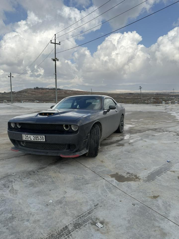 السلام عليكم جالنجر 2017 حادثهه جاملغ بدون شواصي كفاله
معروضه 150
***********
***********
