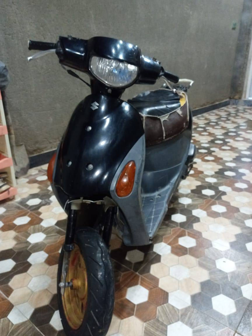 السلام عليكم 
دراجه ساسوكي ياباني كايمه كوم حديد مكان كوت


**إذا كنت صاحب هذا الإعلان وتريد حذفه لأي سبب، رجاءا أرسل رسالة إلى الدعم الفني**