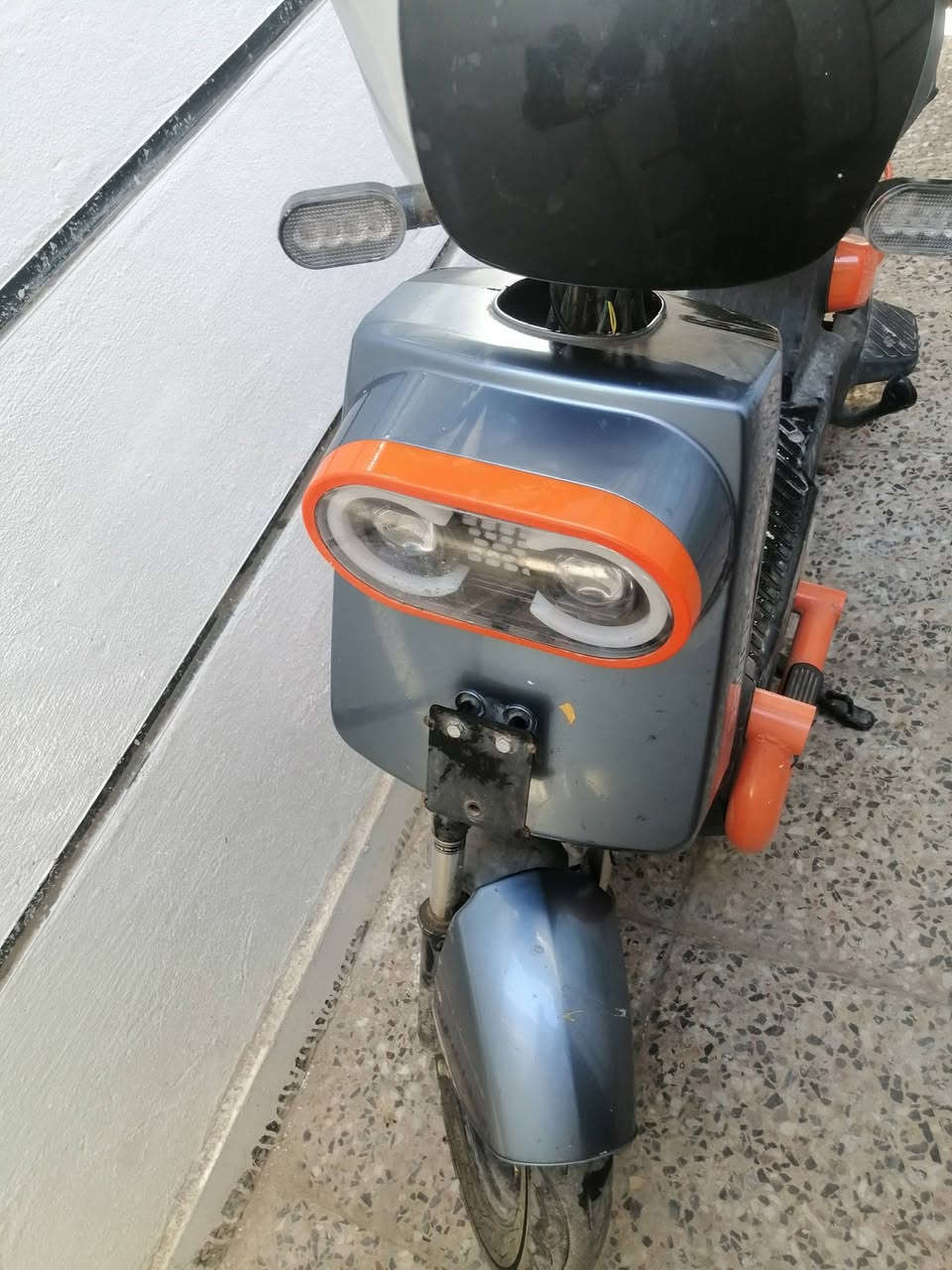 دراجه شحن نظيفه اربع بطاريات استعمال قليل مدينه الصدر السعر 300واتساب ***********
