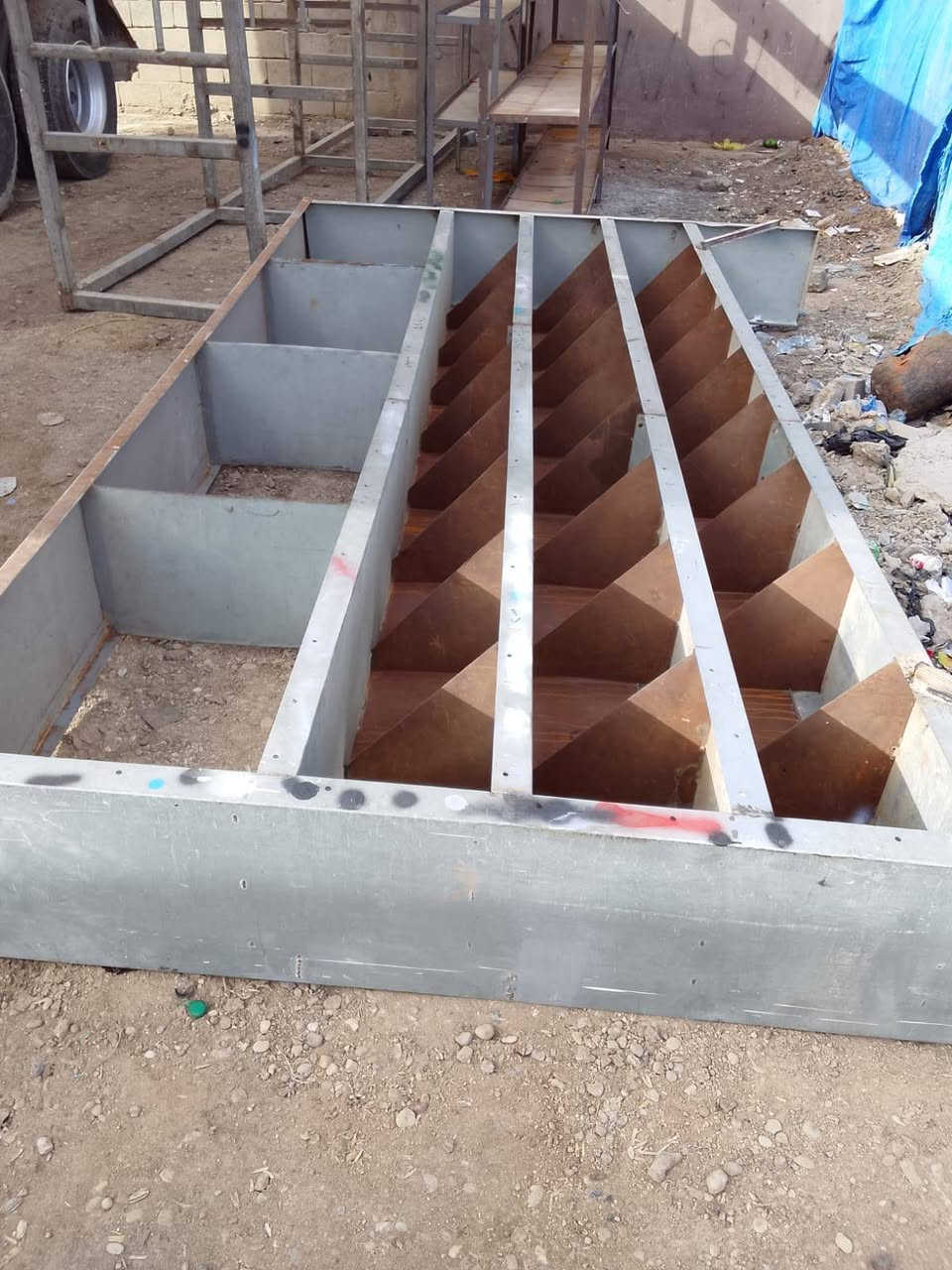 للبيع
رفوف ب 200
وحمالة بواري ب200 وبيها مجال


**إذا كنت صاحب هذا الإعلان وتريد حذفه لأي سبب، رجاءا أرسل رسالة إلى الدعم الفني**