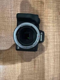 كانون EOS R50 • عدسة 15-45 • عدسة 75-300