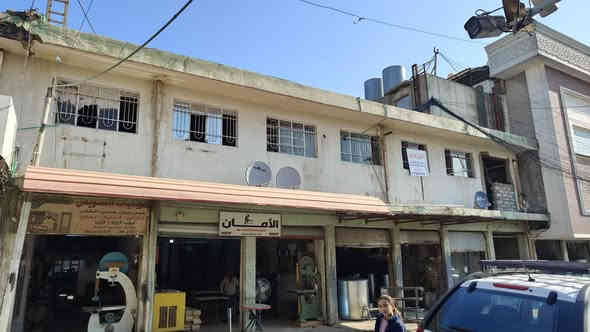 السلام عليكم
فرصة استثمارية........... عمارة للبيع 
الموقع الدركزلية 
المساحة 1175 متر
الواجهه 16متر 
النزال 75 متر 
للاستفسار مراجعة مكتب ترف للاستثمار العقاري موصل حي العربي مجاور جامع الذاكرين 
او الاتصال على 
***********
***********
