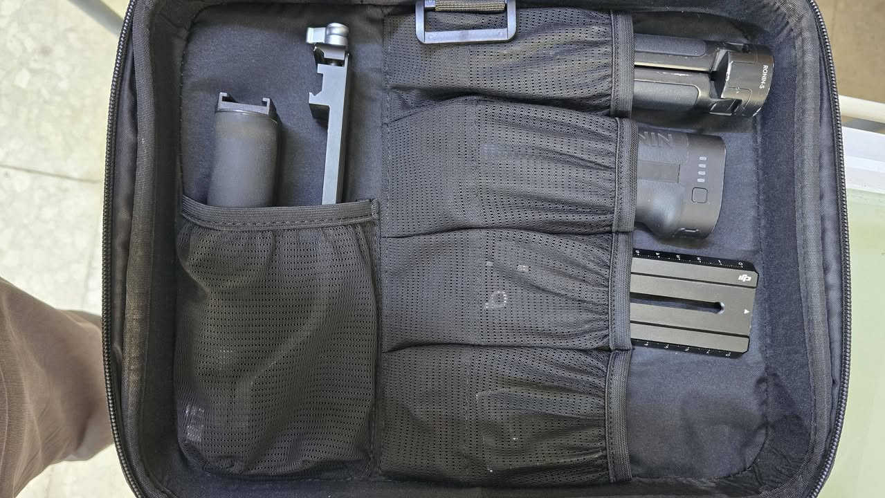 رونيات  فول نضافه✅️ وكامل ملحقات 
RS3 PRO combo سعره 880الف 
RS4 Combo سعره 730الف 
RS3 PRO سعره 730الف 
مكاني بابل ***********
