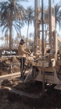 ***********
حفر الآبار الارتوازيه تصل الئ 100
وتجفيف المنهولات
تعبيرات الشارع
***********
***********
***********
