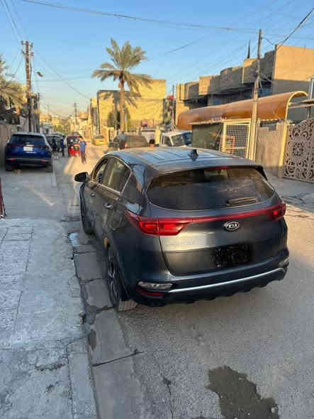 السلام عليكم سبورتج ٢٠٢١
امريكي حادثة جاملغ وبنيد 
مواصفات نص فول 
السيارة حلوة ونضيفة ومستوردها ع ايدي رقم بغداد بأسمي تحويل ثاني يوم 
مكانها بغداد بلديات 
اتصال فقط 
***********
سعرها ١٥٨ نهايتة
