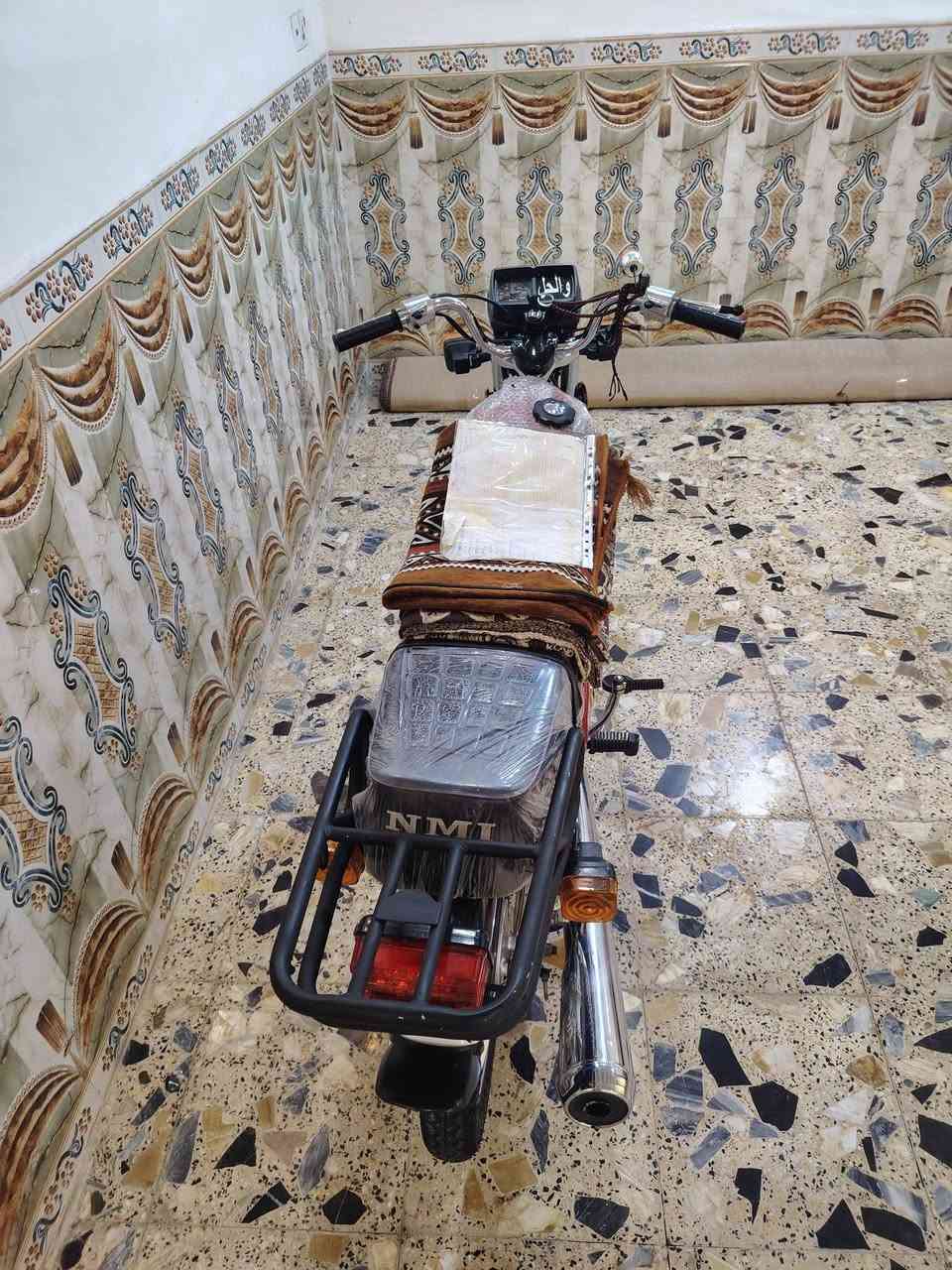 سلام عليكم دراجه نامه للبيع شلامجه موديل 2023 أوراق اصولي حلوه ونضيفه دراجه الف ماذب عليه مكاني كربلاء على شارع بغداد السعر 950  وبيه مجال الرقم ***********
