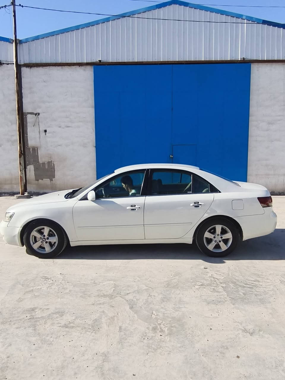 السلام عليكم اني مكلف بل نشر سوناتا للبيع الفتفسار هاذ الرقم ***********
