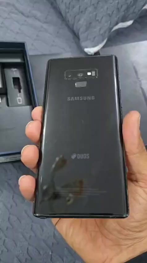 نطيحه نوت 9 ذكره 512 جهاز مكفول من كلشي غراضه كامله
***********
