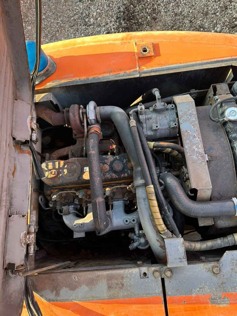 سلام عليكم حفاره للبيع  معلايه 12 رقم بصره حفاره كفاله عامه من كلشي  سعر خاص

 ***********
