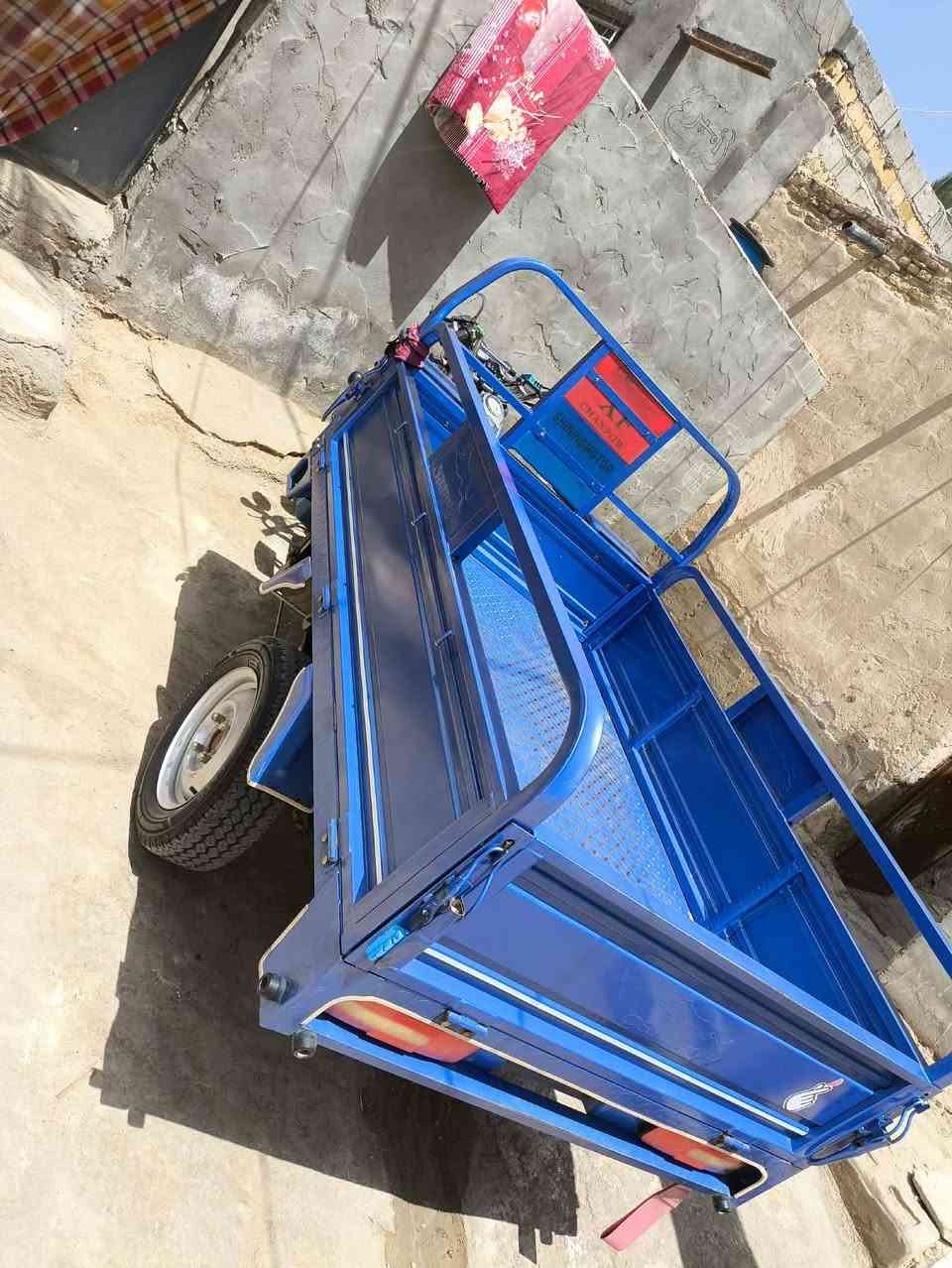 ستوته جمره  سنويه رقم نكليزي ٢ مديل ٢٣  للبيع  سعر  تصال عل رقم  مكان نجف ناحيه القادسيه***********
