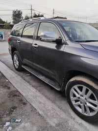 سيكويا موديل 9  بغداد. بيع او مراوس. سعر 155 العنوان بغداد 07709814184