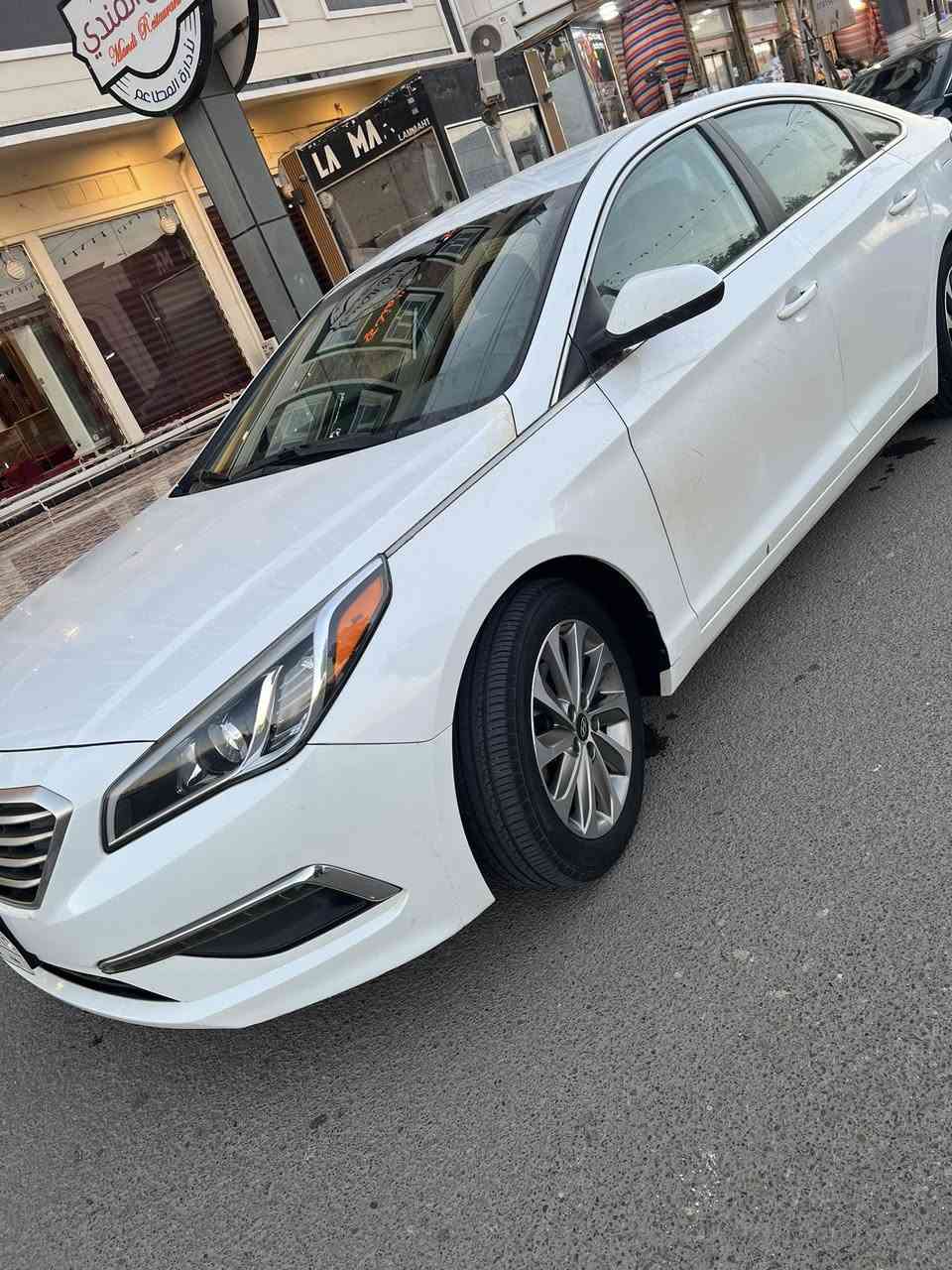 السلام عليكم
هونداي سوناتا ١٧ وارد كلين
ماشيه ١٢٠
كير محرك شركه
مكان فلوجه
السعر ١٤٠
***********
