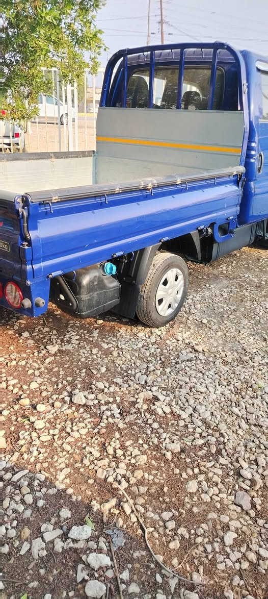 سلام عليكم 2022 فول وربع اوت ماتيك
ماشيه  14 الف
كفاله عامه
السعر 175 وبيها مجال
***********
