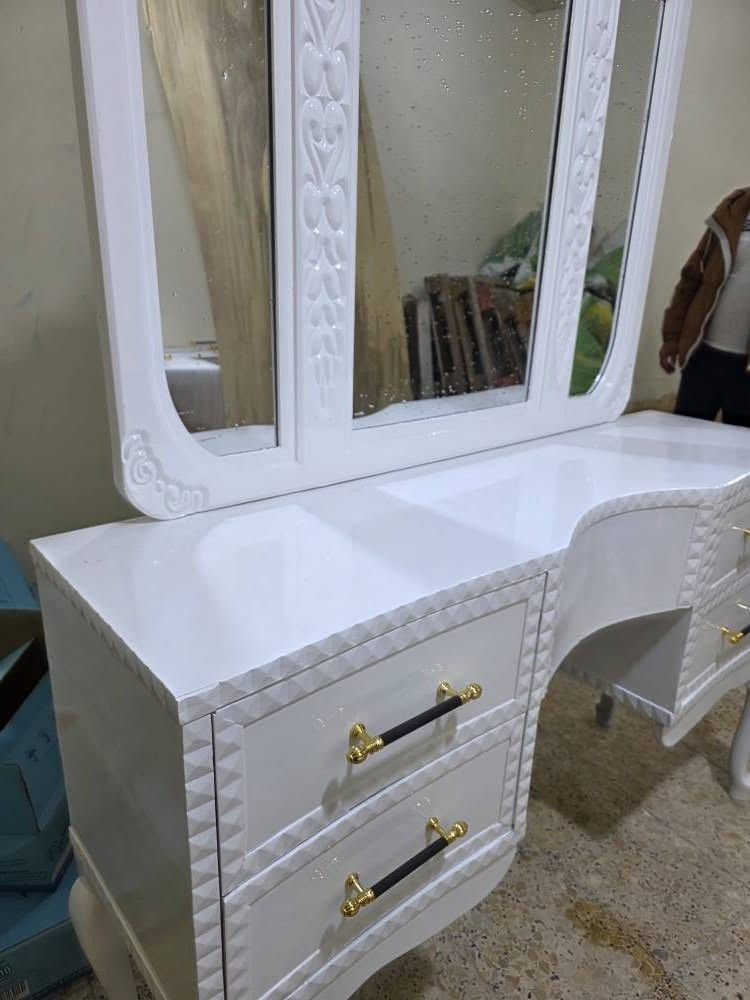 ميز تواليت جديد ما مستخدم ابد النجف الاشرف حي الميلاد النجف, العراق


**إذا كنت صاحب هذا الإعلان وتريد حذفه لأي سبب، رجاءا أرسل رسالة إلى الدعم الفني**