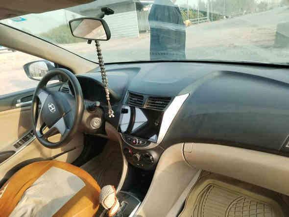 السلام عليكم اكسنت موديل 16 للبيع رقمها بابل باسمنه السياره جاهزه من حداديه وكير ومكينه بيه جنطه مبدله نفس اللون وخشوم الجاملغات ثنينهن صبغ الباقي مكفول دواخل 
عارضها اب 85 وبيه مجال مكلف بالنشر
***********
