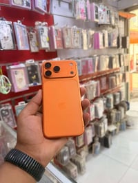 ايفون ١٧ برو ماكس • شاشة HD • مقفل
